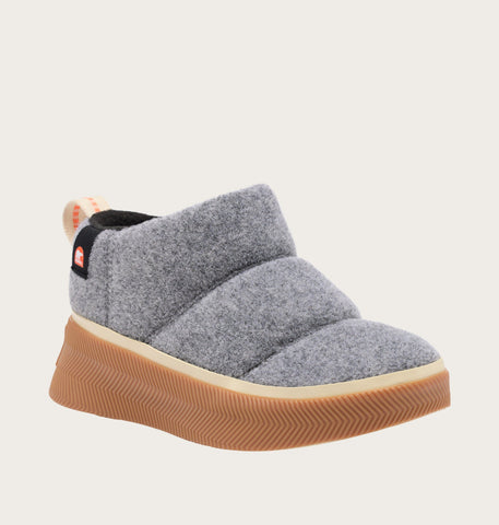 YOUTH OUT N ABOUT™ IV MINI PUFFY WP